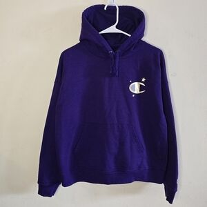 Champion Pullover Hoodie Unisex Size Medium Purple Athletic Streetwear Cozy